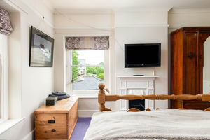 Photo 10- click for photo gallery